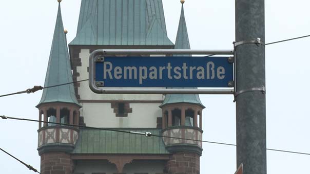 französische straßennamen in freiburg.jpg